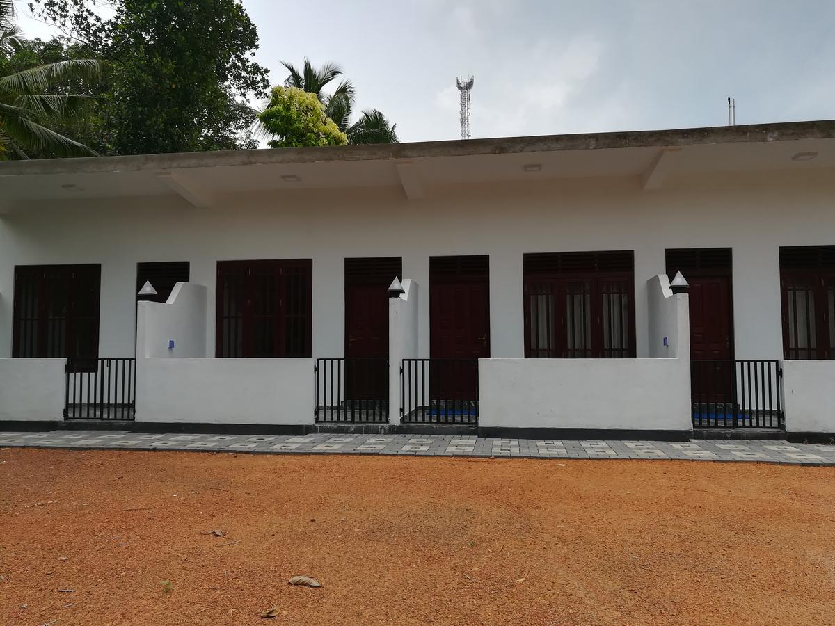 Sea Breeze Hotel Bentota Luaran gambar