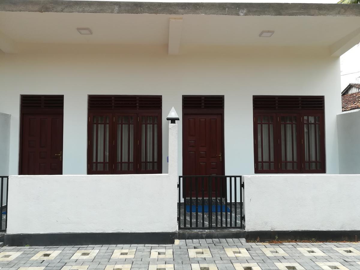 Sea Breeze Hotel Bentota Luaran gambar