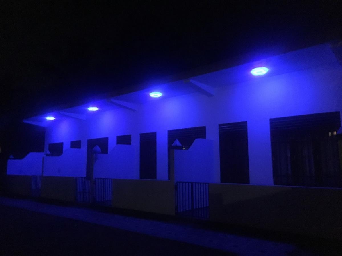 Sea Breeze Hotel Bentota Luaran gambar